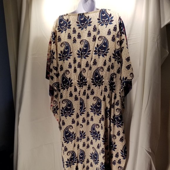 True Rock Kaftan Multiple colors - Picture 3 of 7